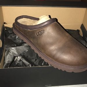 UGG Shoes - Ugg bedroom shoes men’s size 13 UGG Shoes - Ugg bedroom shoes men’s size 13